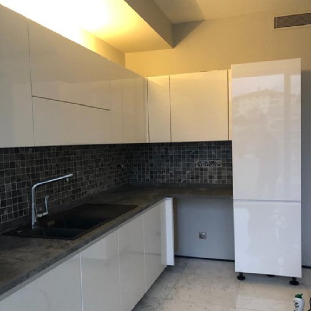 Home Office / Guest House — 14